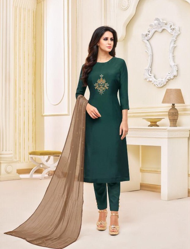 ?diana Volume 4 Dress Materials Catalogue