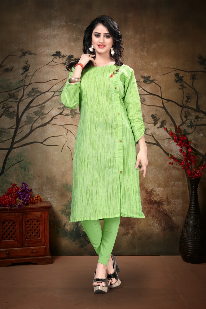 Long Ladies Designer Fox Georgette Maxi Gown, Party wear