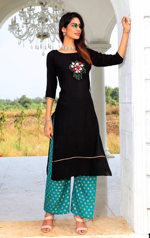 Summer Collection Plazo kurti set Beautiful Rayon kurti and plazo with  Handwork on kurti Single… | Cotton kurti designs, Frock for women,  Pakistani kurti designs