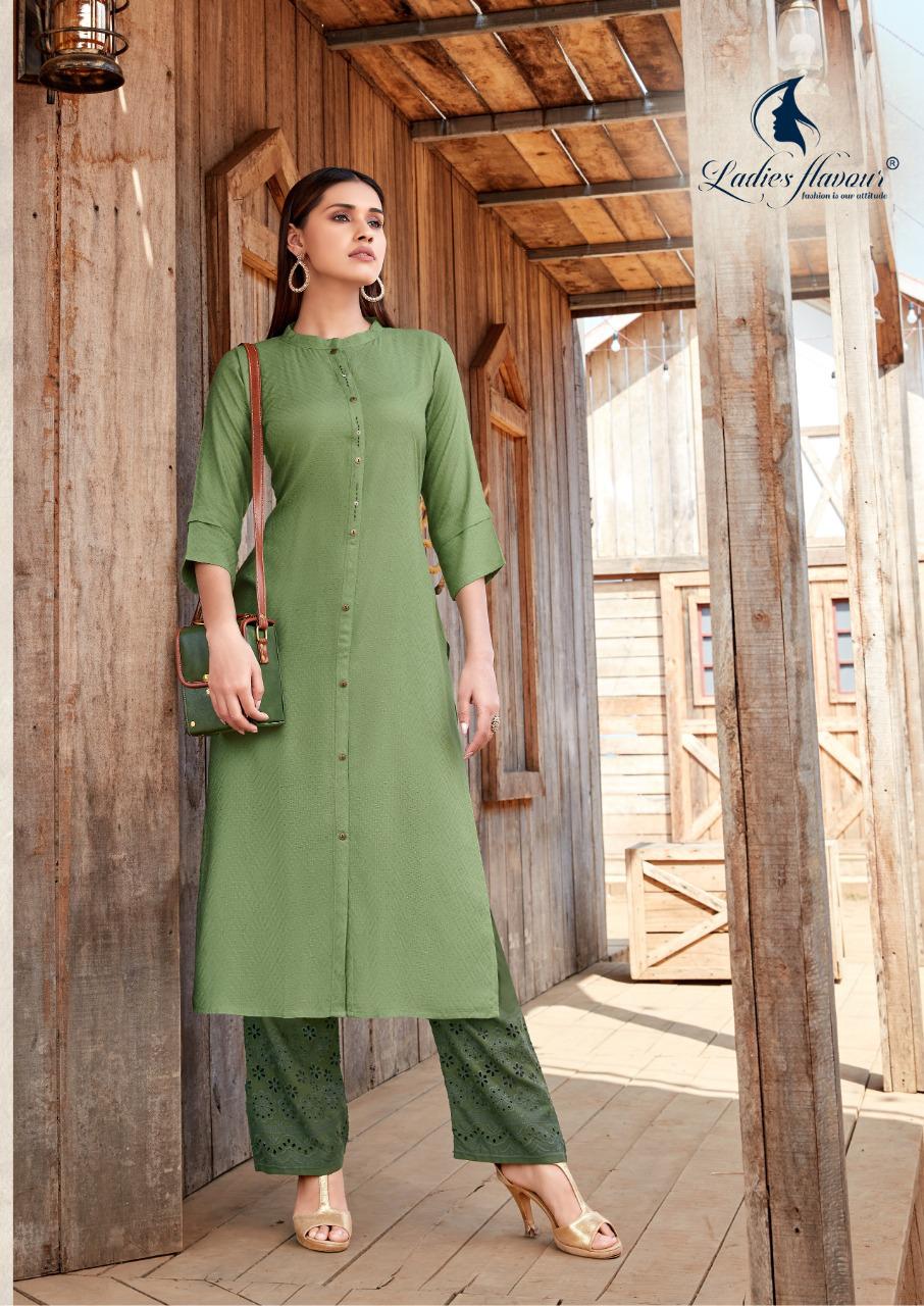 Top 10 Stylish Kurtis for girls