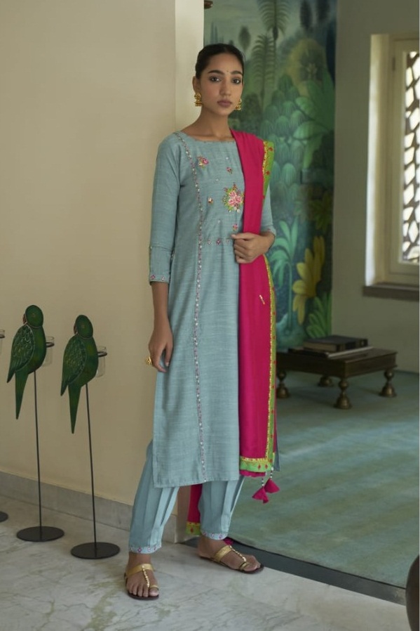 Ananti Aasharo Festive Wear Weaving Silk Ready Made Catalog