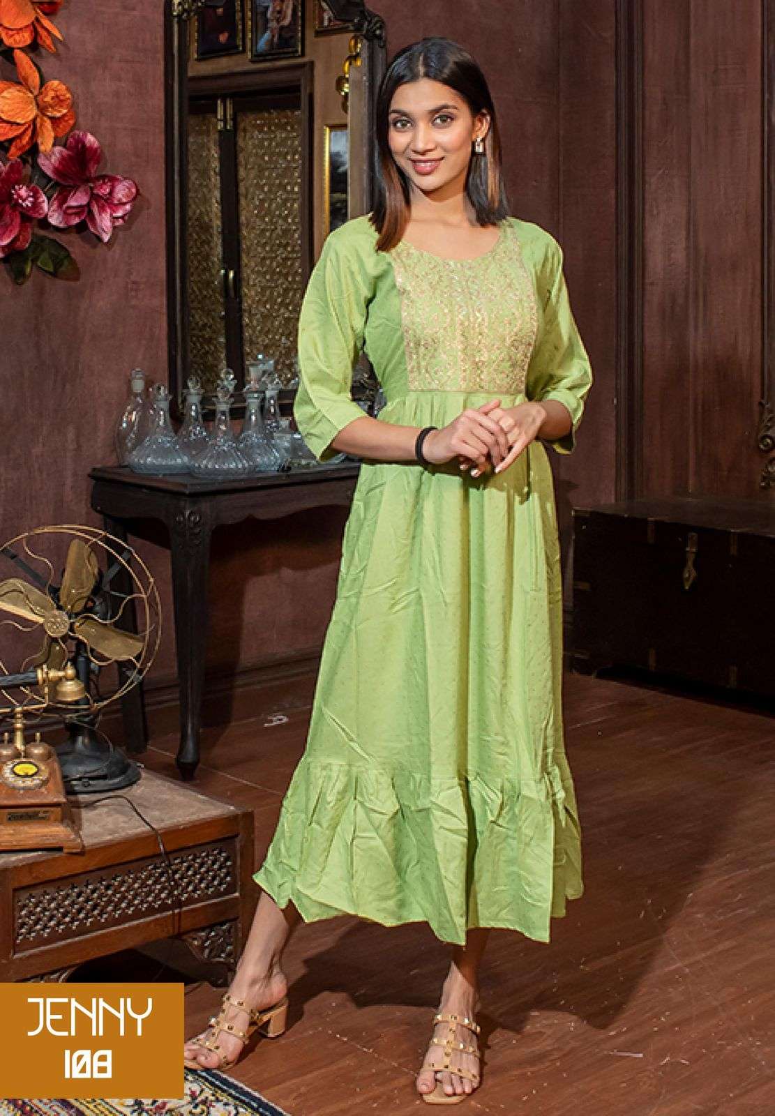 Ladies Printed Rayon Kurtis Size M