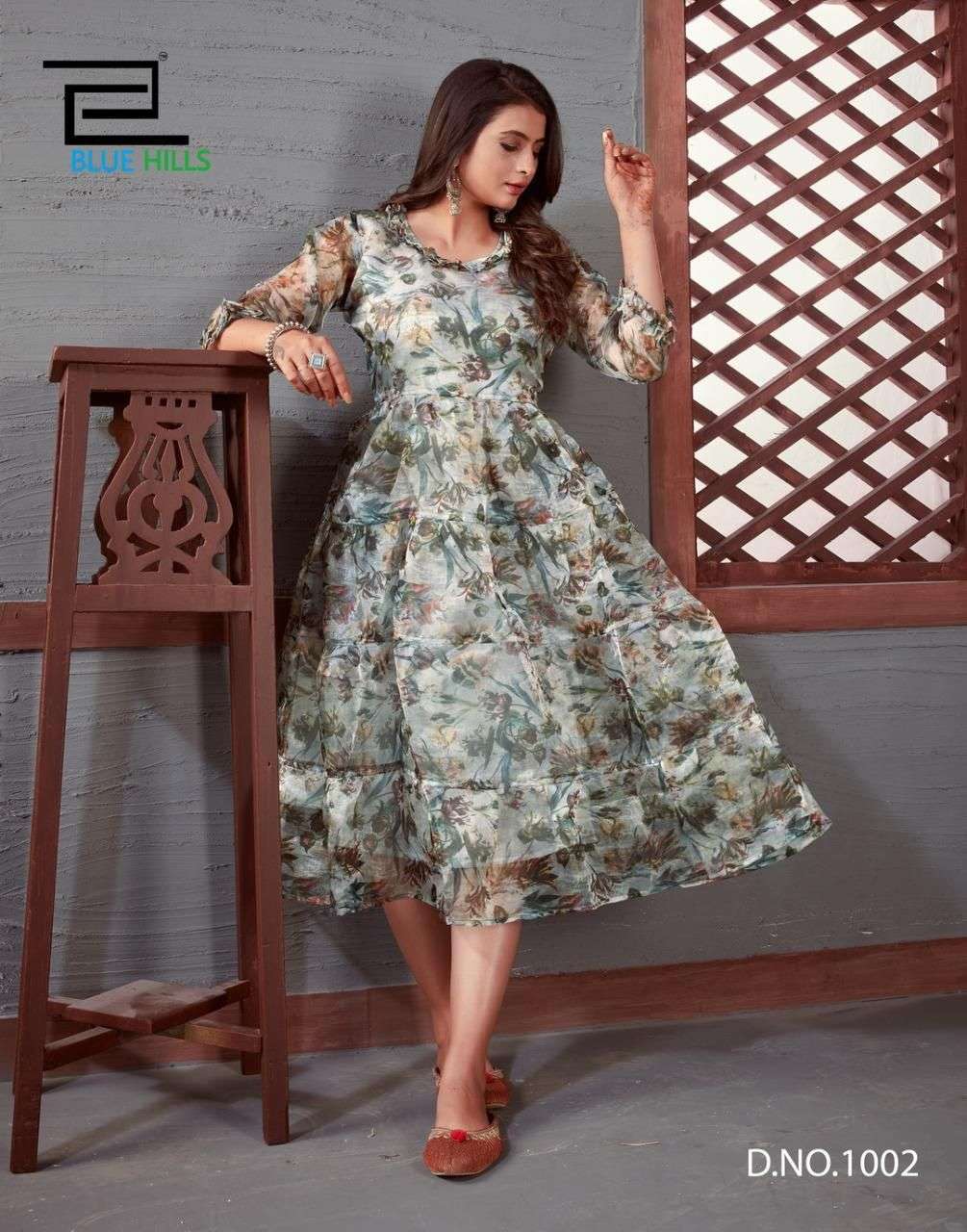 Laxmipati Cotton Royal Blue Shaded Straight cut Kurti with Stylish Yok   Laxmipati Group
