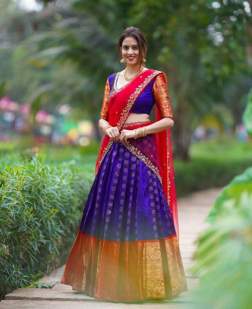 Best Price Lehenga in Prussian Blue Georgette Fabric LLCV111333