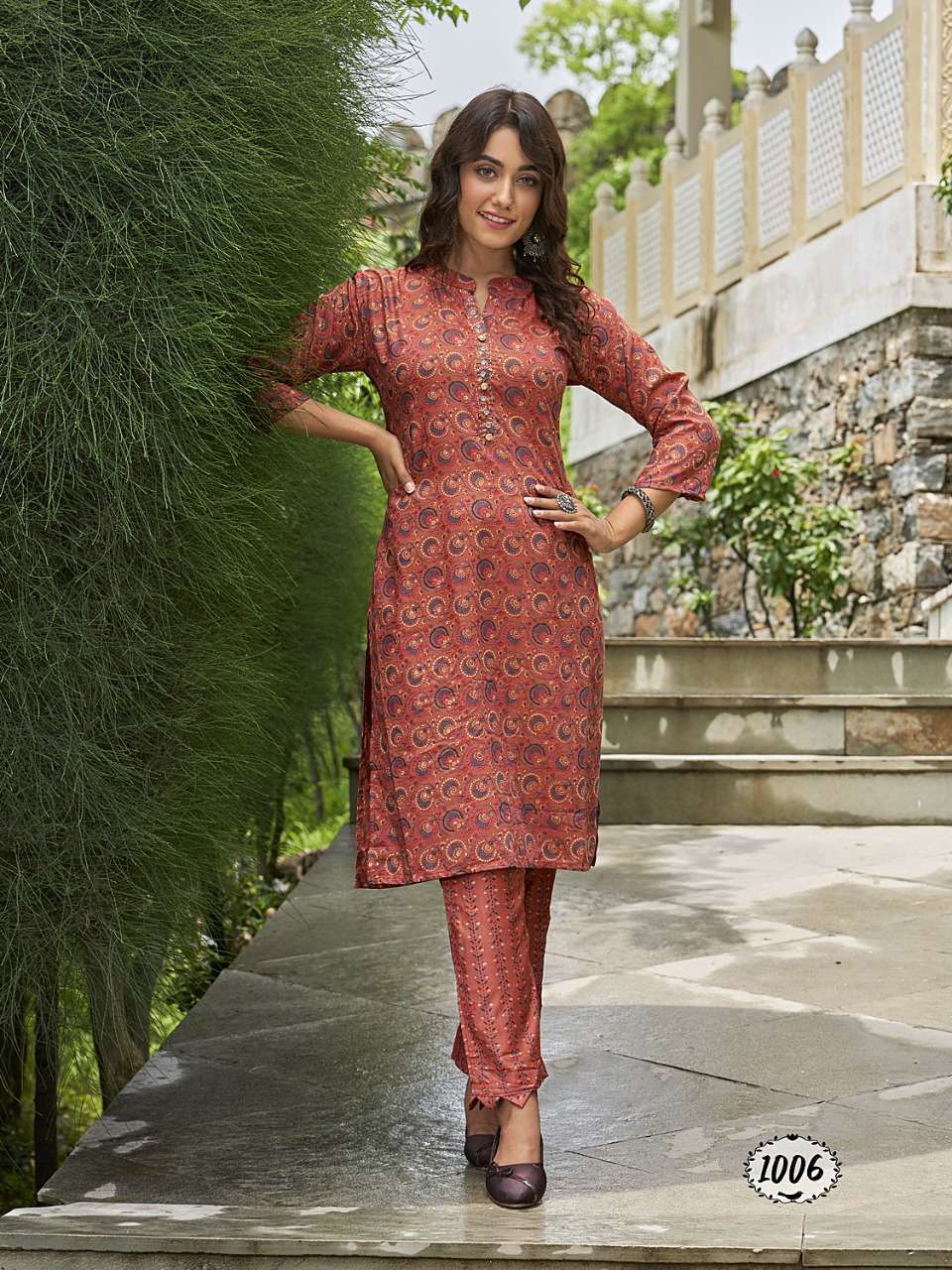 Red Viscose Batik Print Straight Kurta at Soch