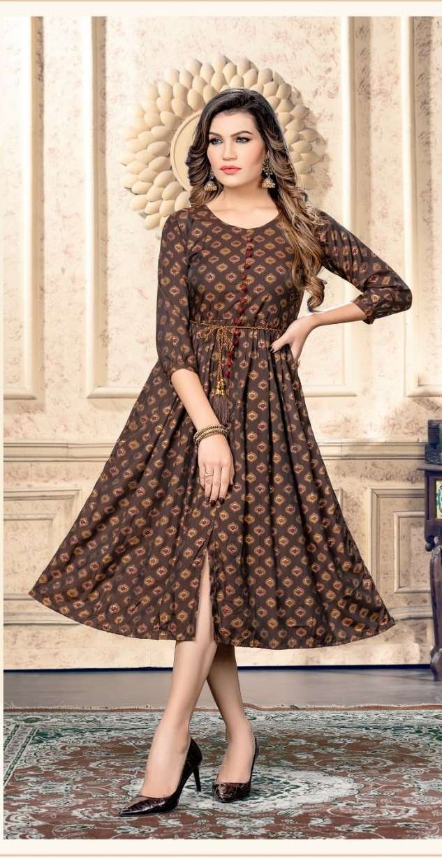 Hirwa Smriti Catalog Heavy Muslin Print Ghera Kurtis Wholesale