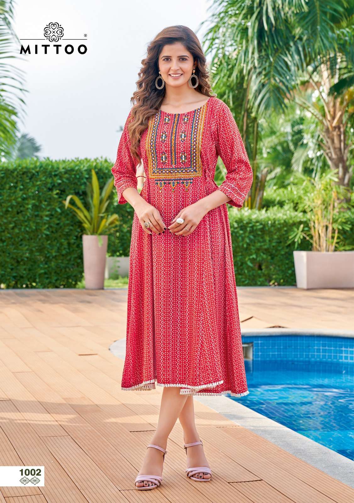 Mittoo Kanika  Rayon Wrinkle Print Thread Work And Handwork On Wholesale
