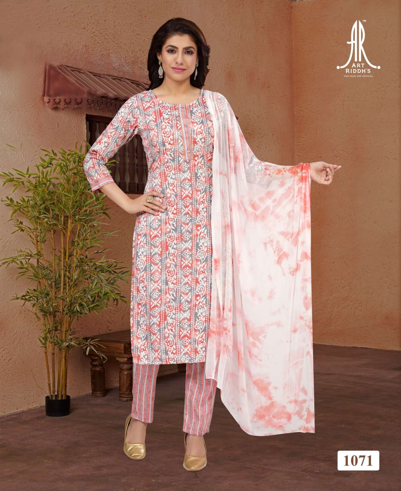 ARTRIDDH CAPSULE PRINT (1066-6) Kurti Wholesale catalog
