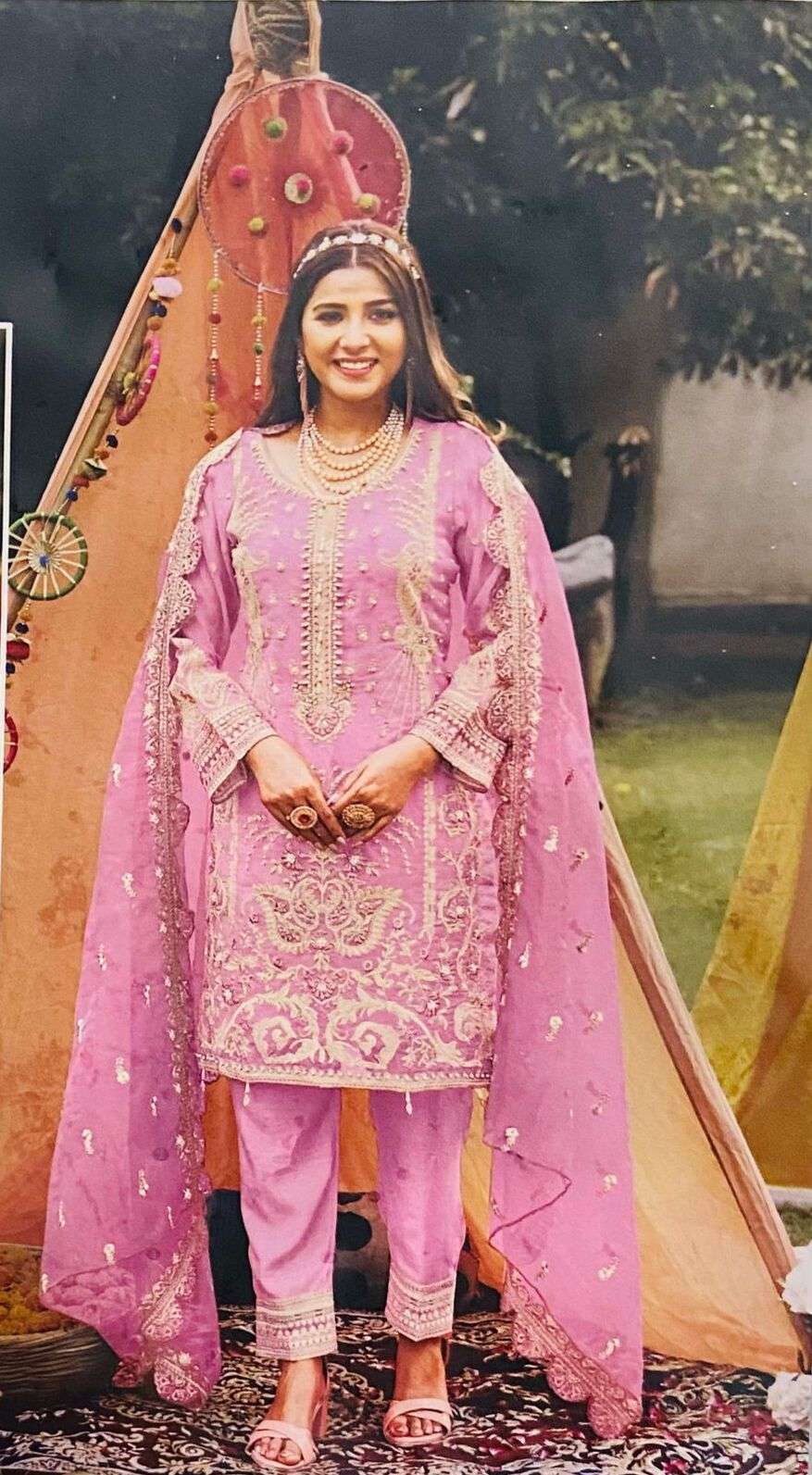 Shree R 1029 Wholesale catalog