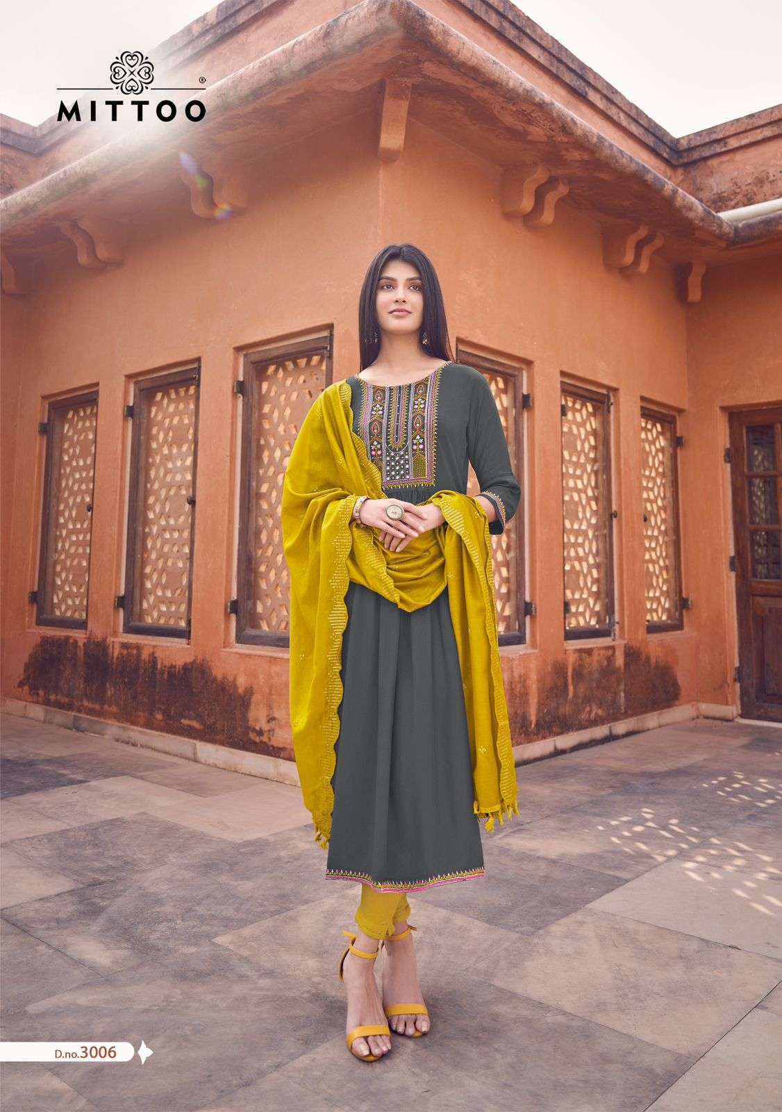 Pavitra kurtis outlet