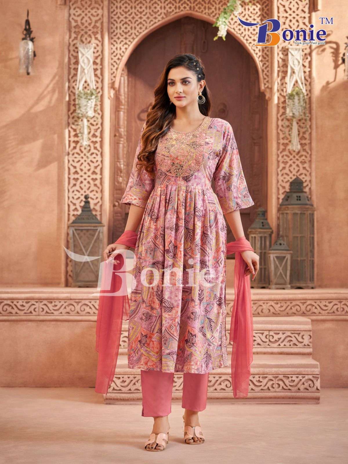 Buy Green Kurta Suit Sets for Women by Jaipur Kurti Online | Ajio.com