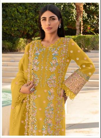 Motifz 845 ABCD Catalog pakistani girl in suit