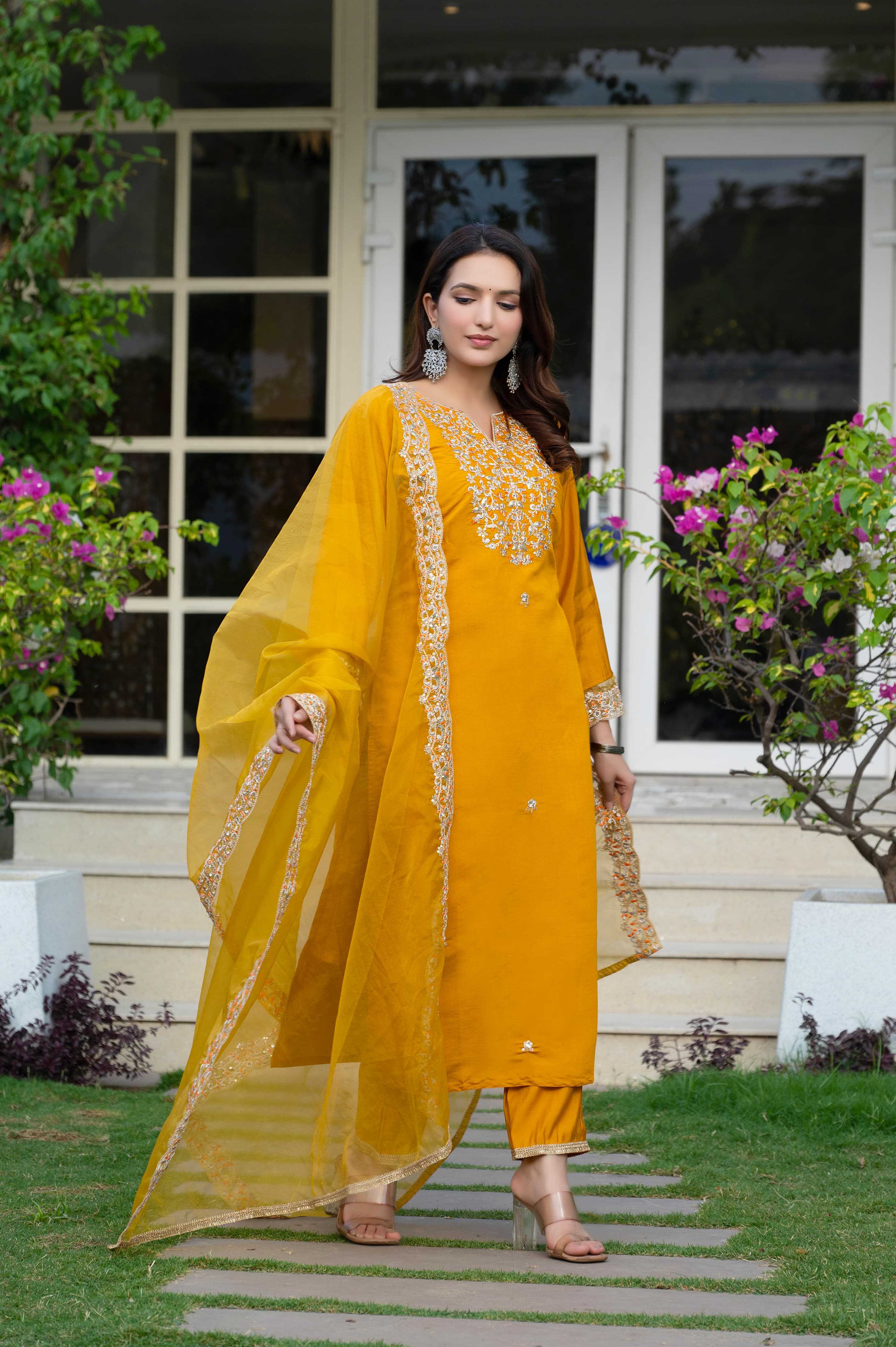 Felocity Heavy Roman Silk catalog kurti manufacturers in india