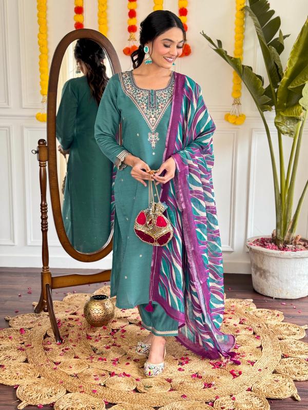 Felocity Namrata catalog indian woman traditional kurti
