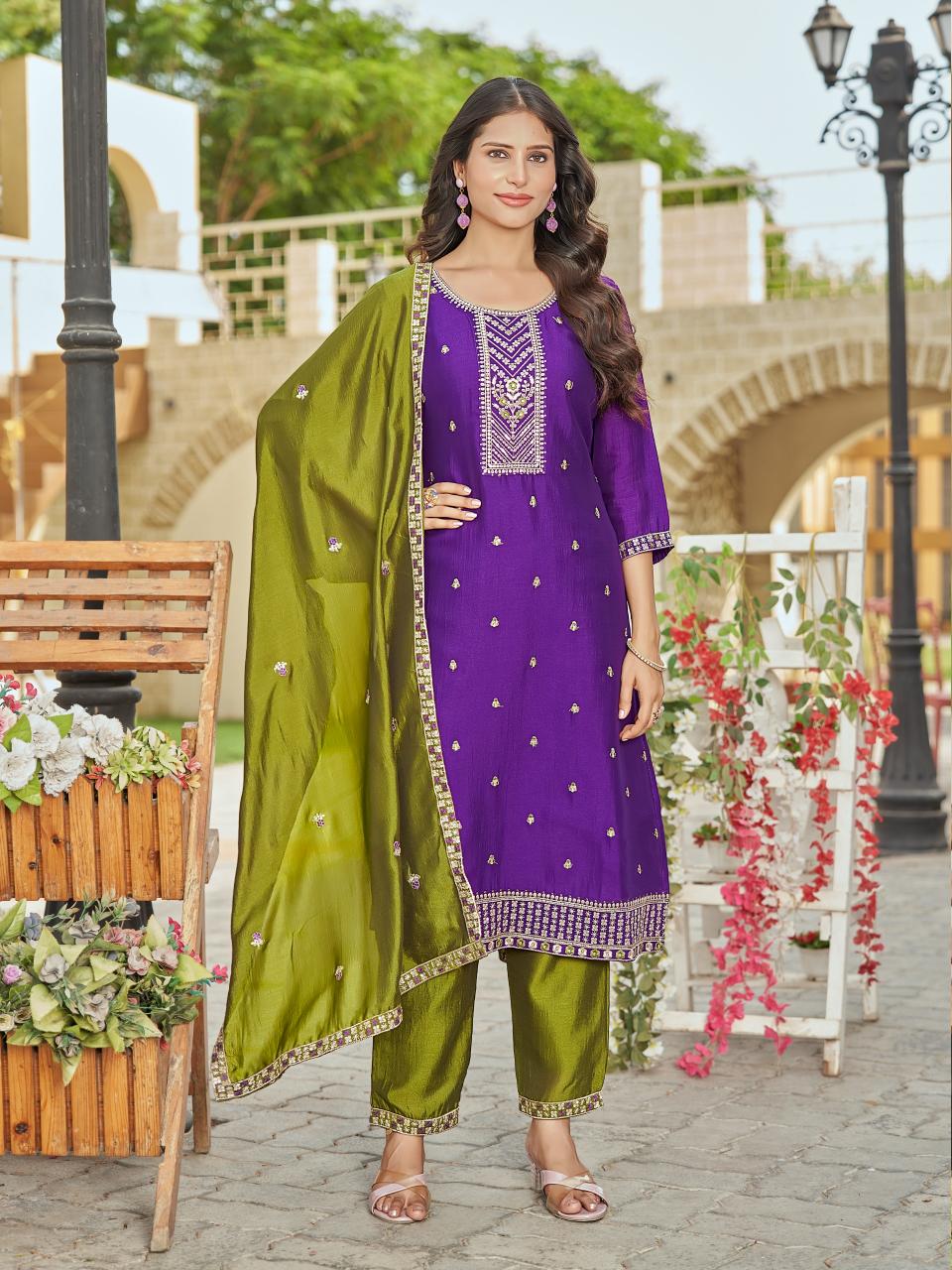 Aanchi Plus Zeenat catalog plus size designer kurtis online india