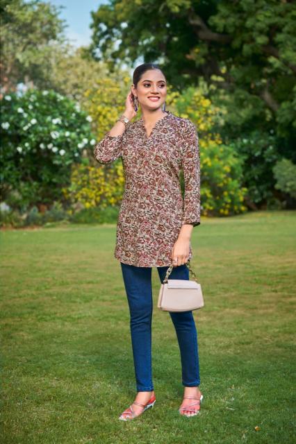 Tips & Tops Orio catalog short indian kurtis