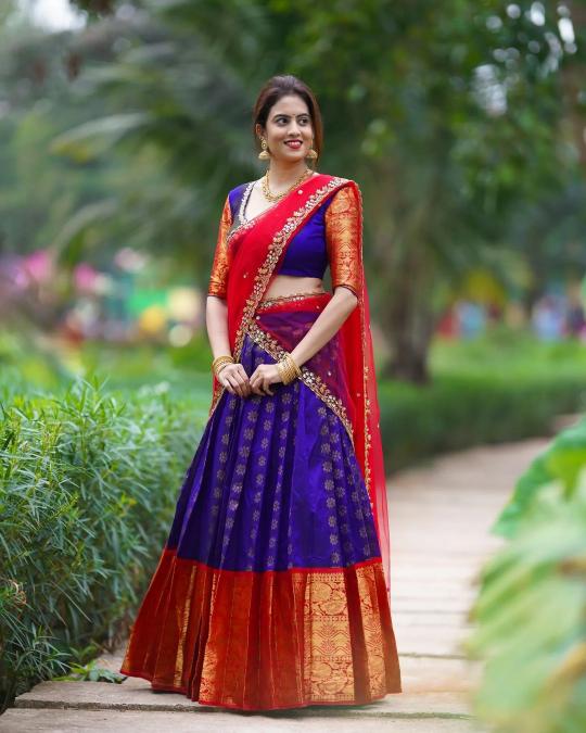 Sabella W- 180 catalog lehenga sarees lowest price in india