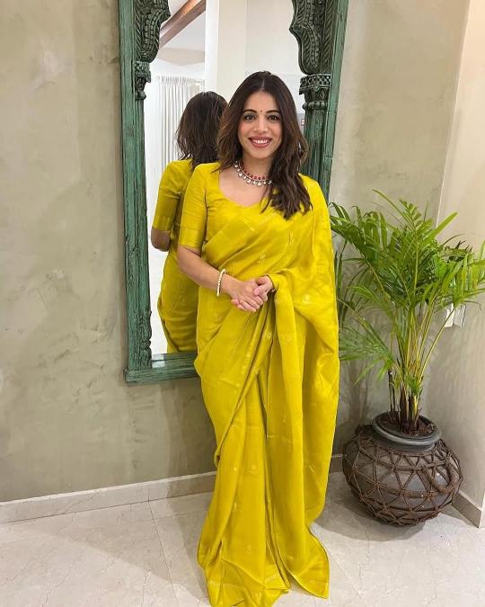 Dazira Viscose Khadi silk Saree wholesalers in Hyderabad