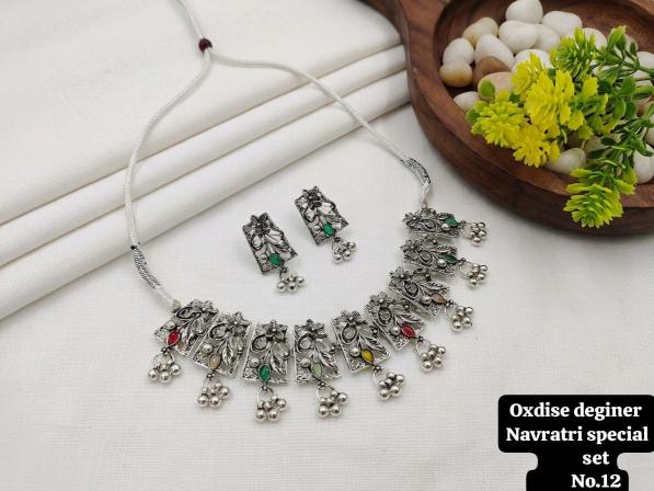 Juri craft Lunches D 12 vol 42 trendy jewellery wholesale