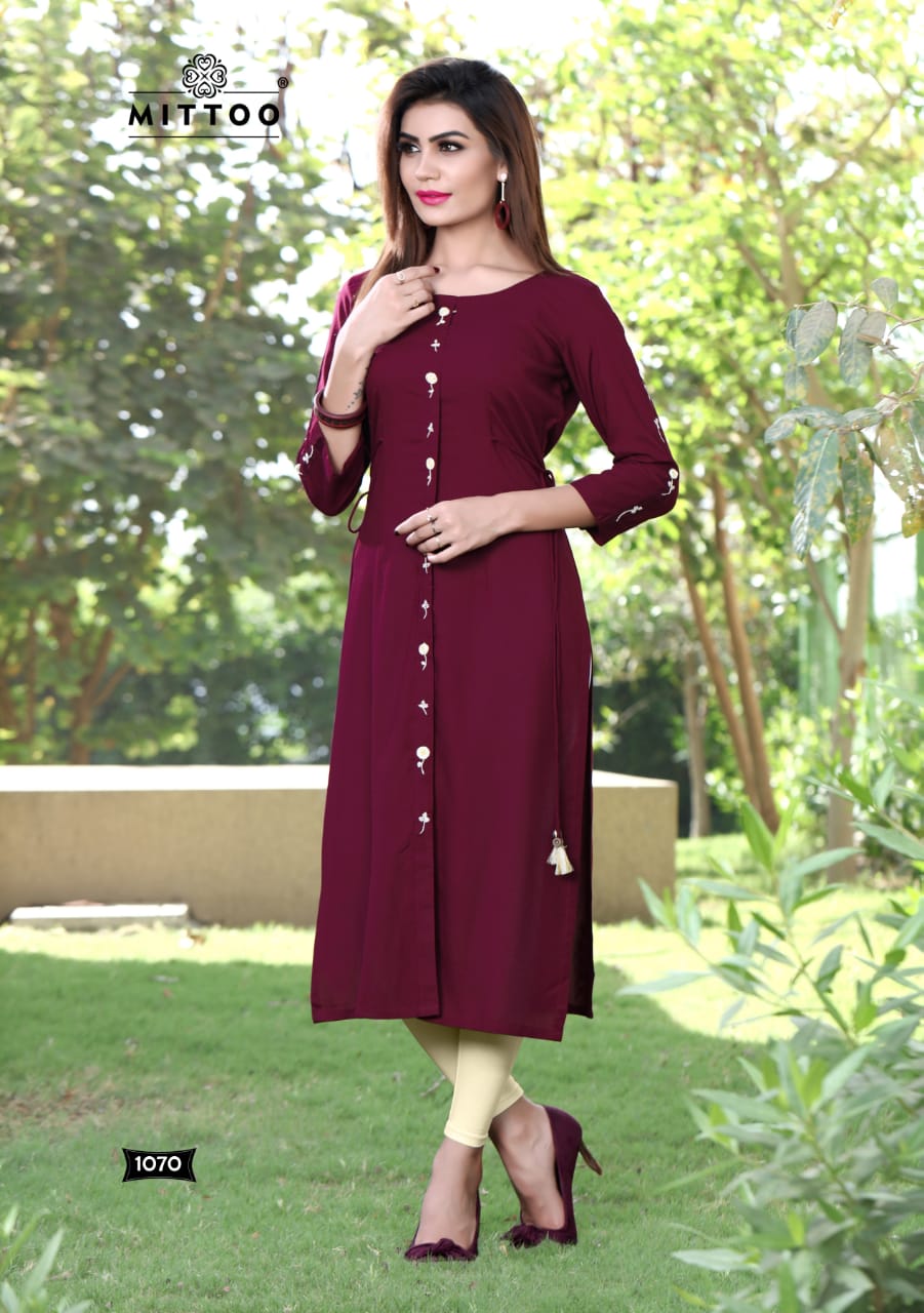 Heer  Mittoo Plain Kurti Catalogue