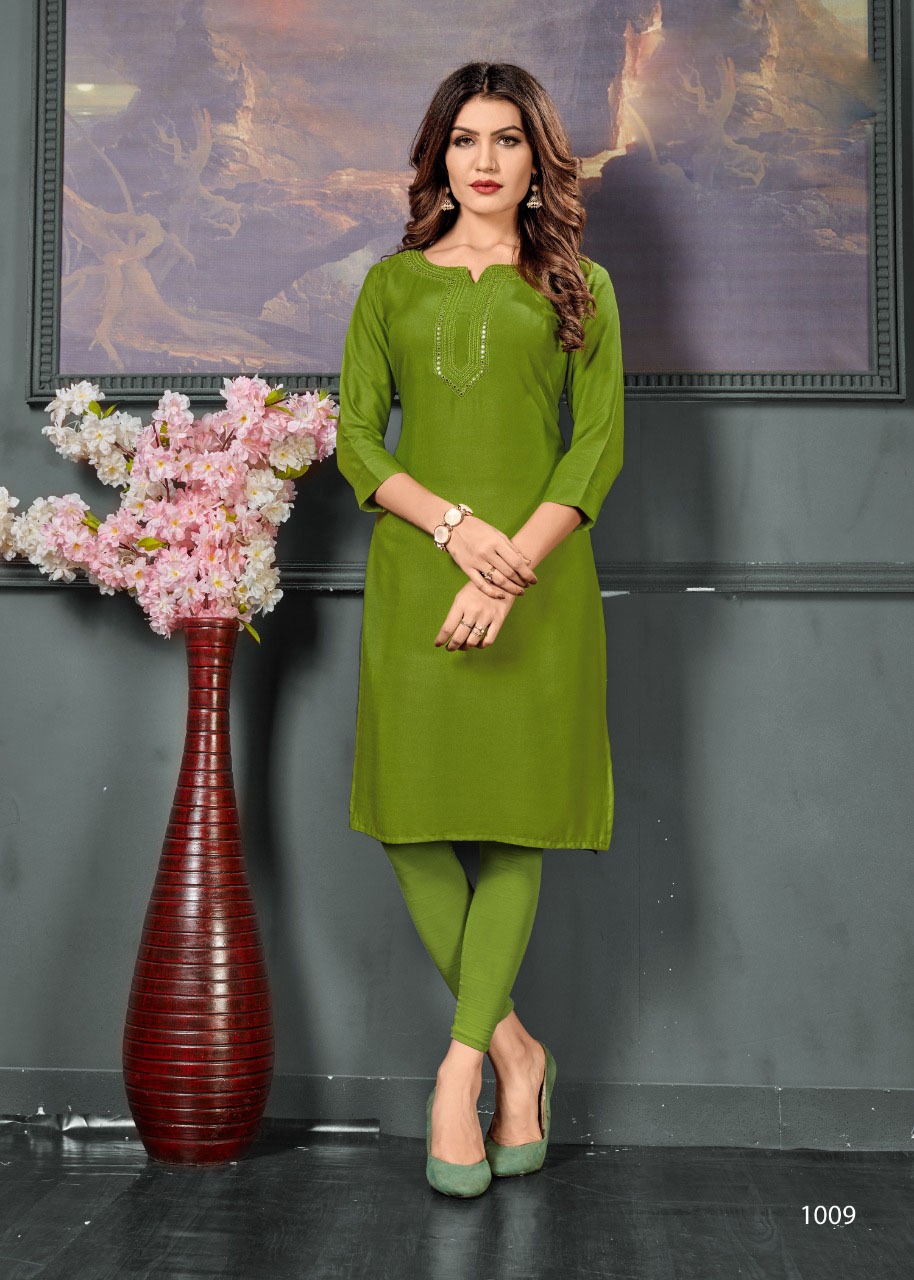Chakachak Causal Wear Kurti Catalogue