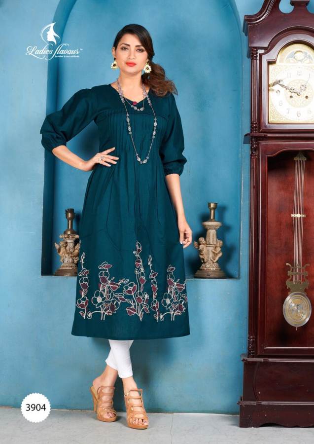 Hallmark Ladies Flavour Causul Wear Kurti Catalogue