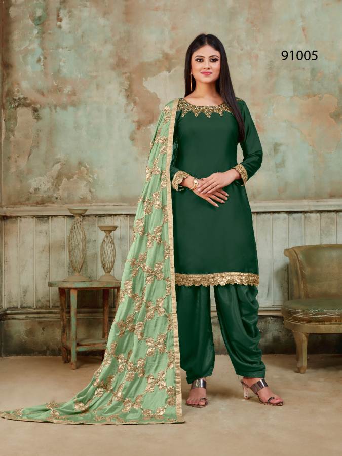 50 Latest Design of Patiala Salwar Suit Design (2022) - Tips and Beauty | Patiyala  dress, Punjabi dress design, Patiala dress