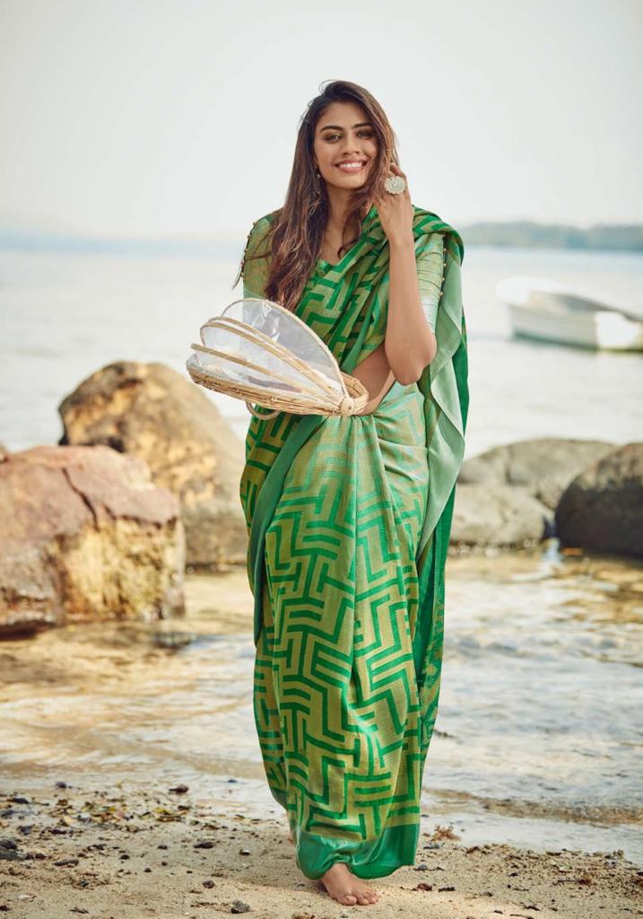 Dream Deals Polyester Heavy Look Saree, For Garments, 6.3 Meter