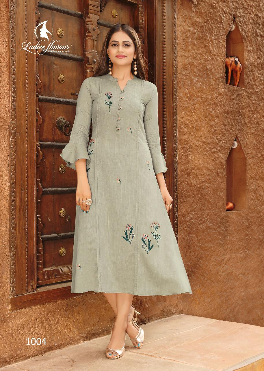 Ladies Flavour Present Gloory Kurtis Catalogue