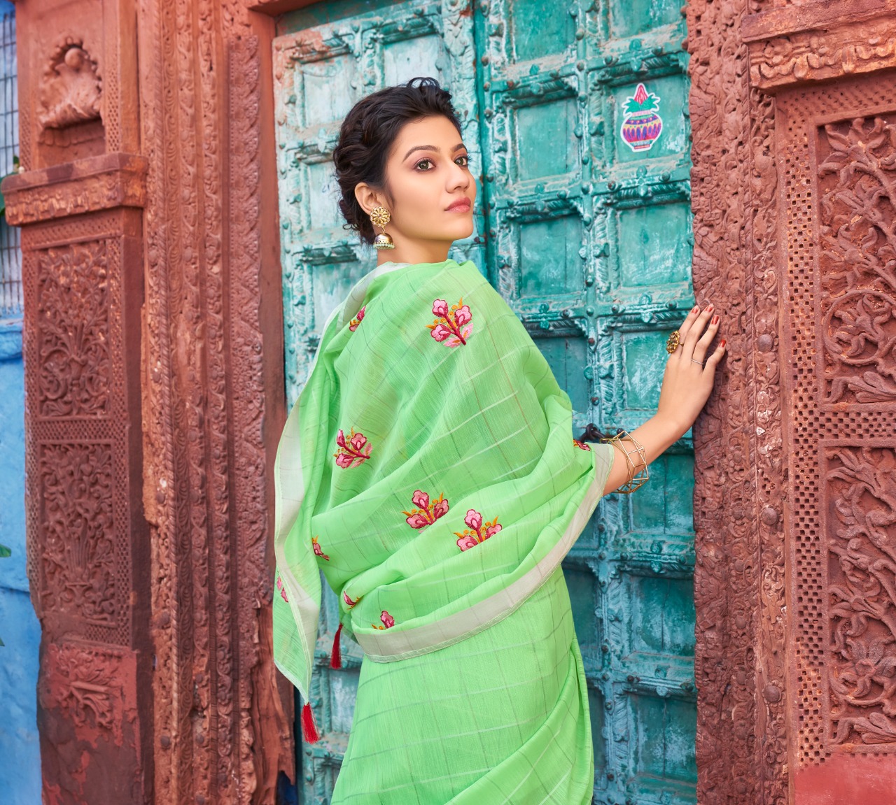 Shangrila Present Heena Sarees  Catalogue