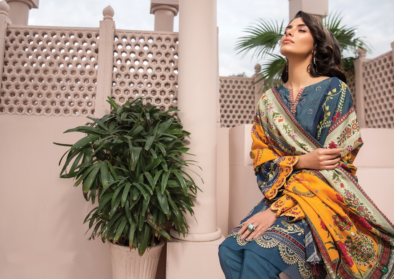 Iris Present  Karachi Cotton Vol 3 Cotton Karachi Dress Material