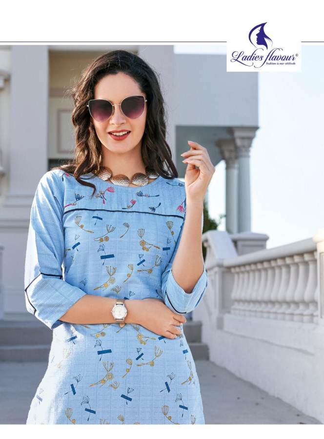 Ladies Flavour Present Erisha Kurti With Palazzo
