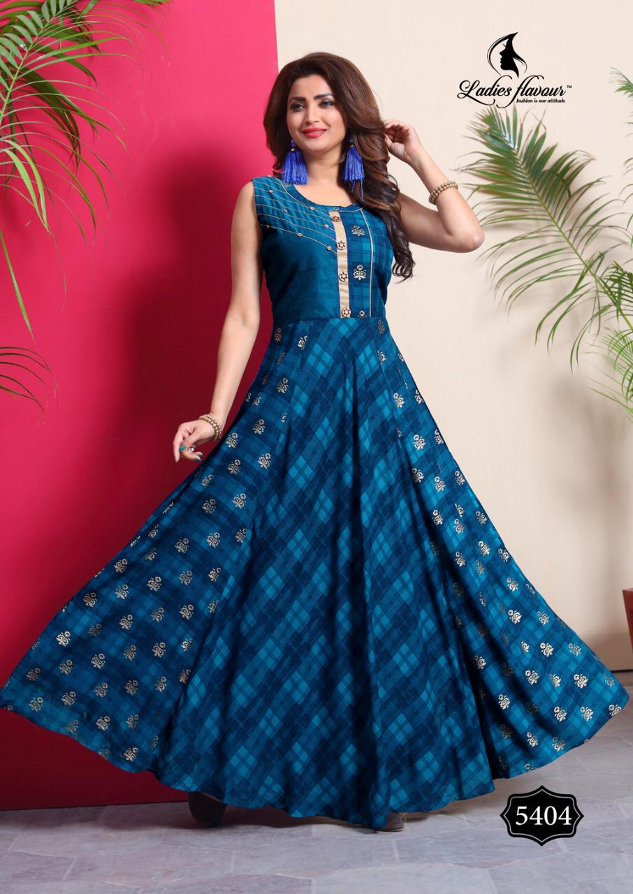 Kurtis | Kurti designs party wear, Kurti designs, Designer party wear  dresses