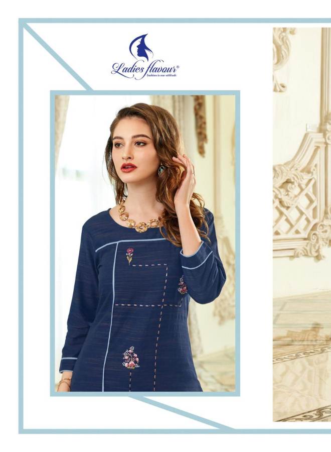 Ladies Flavour Presents Ozarro Collection Of Stylish Kurti With Bottom