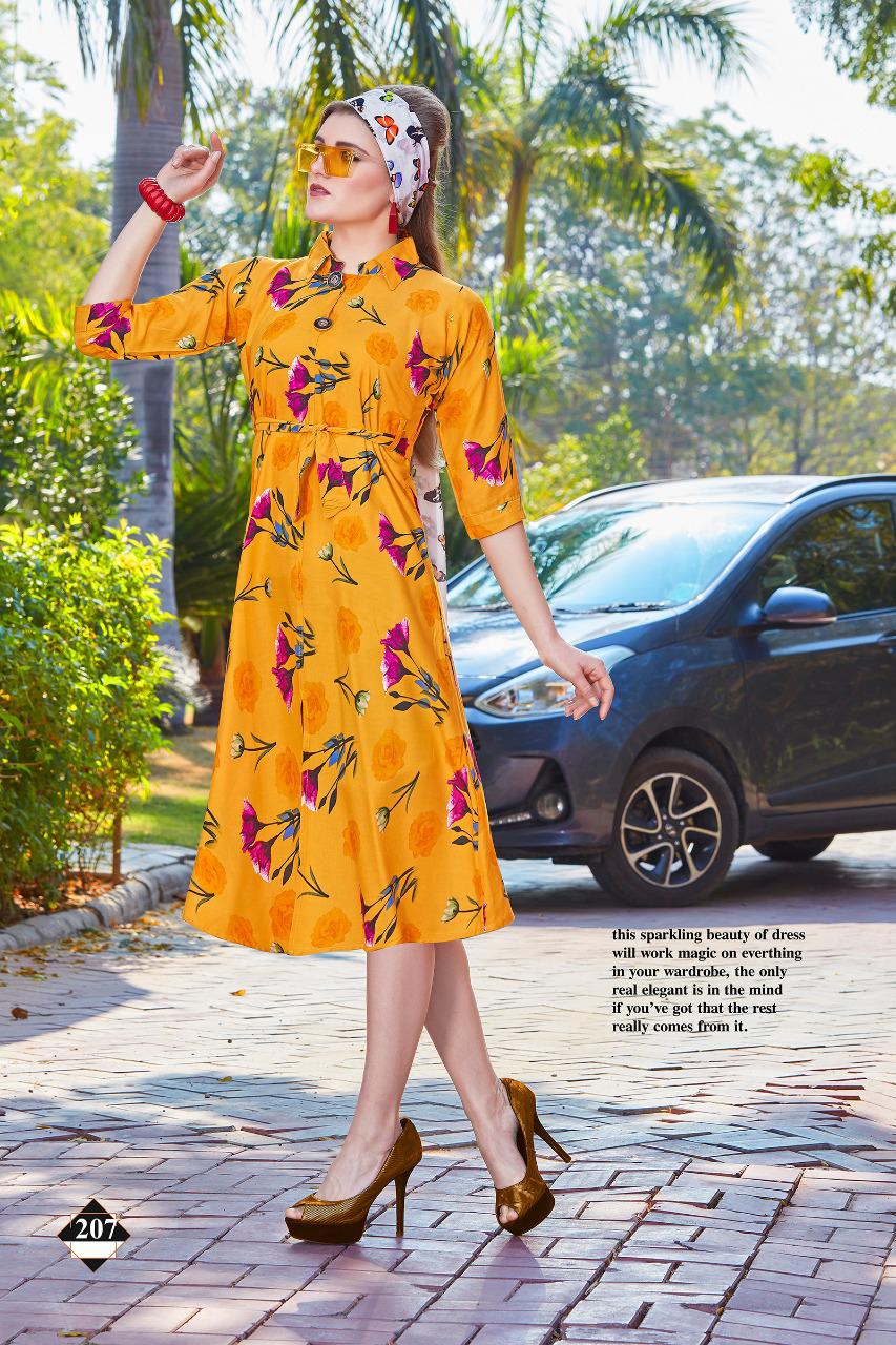 Trendy Presents Flyeer Collection Of Heavy Rayon Printed Short Round Kurtis