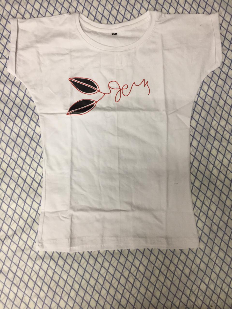 10 Piece Ladies T-shirts Catalog