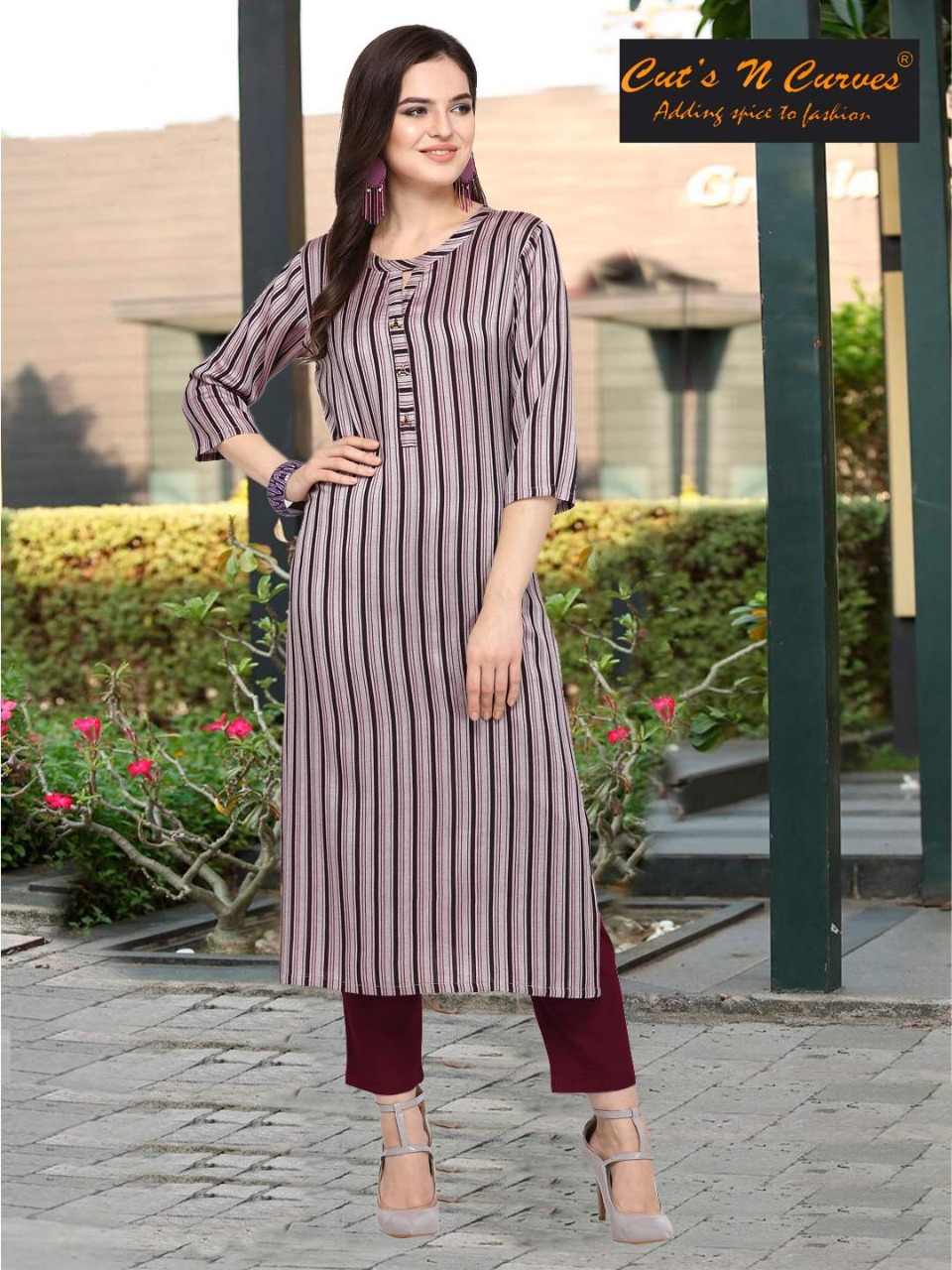Nayra Cut Fancy Kurti Collection at Rs 425 in Surat | ID: 2851319841997