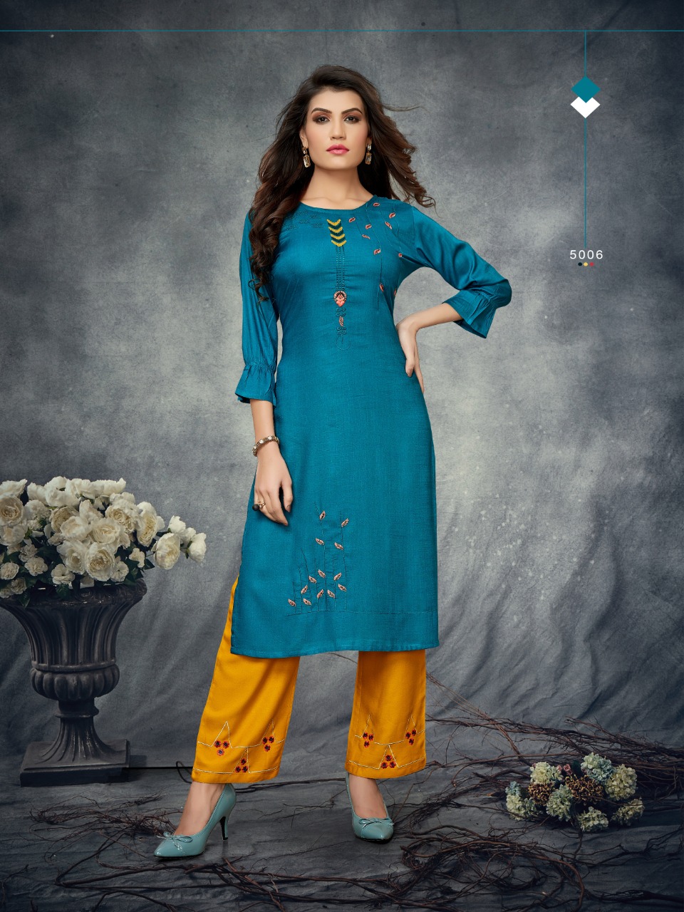 Banwery Present Praise Casual Wear Kurti With Palazzo Collection.