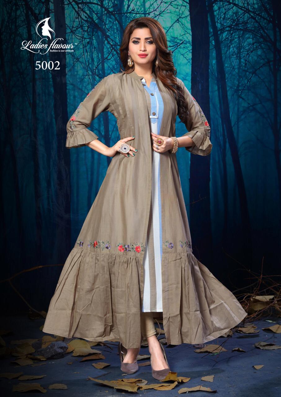 Embroidered Long Shrug Gown at Rs 485 | Ladies Gown in Jaipur | ID:  26234631591