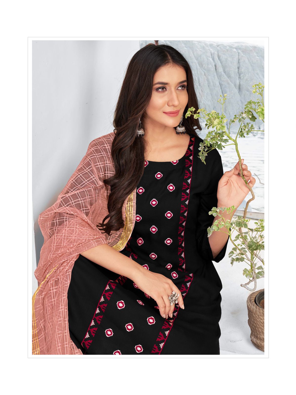 Black & Pink Lotus Printed Full Kurta Set with Dupatta & Tassel – Zeek Store