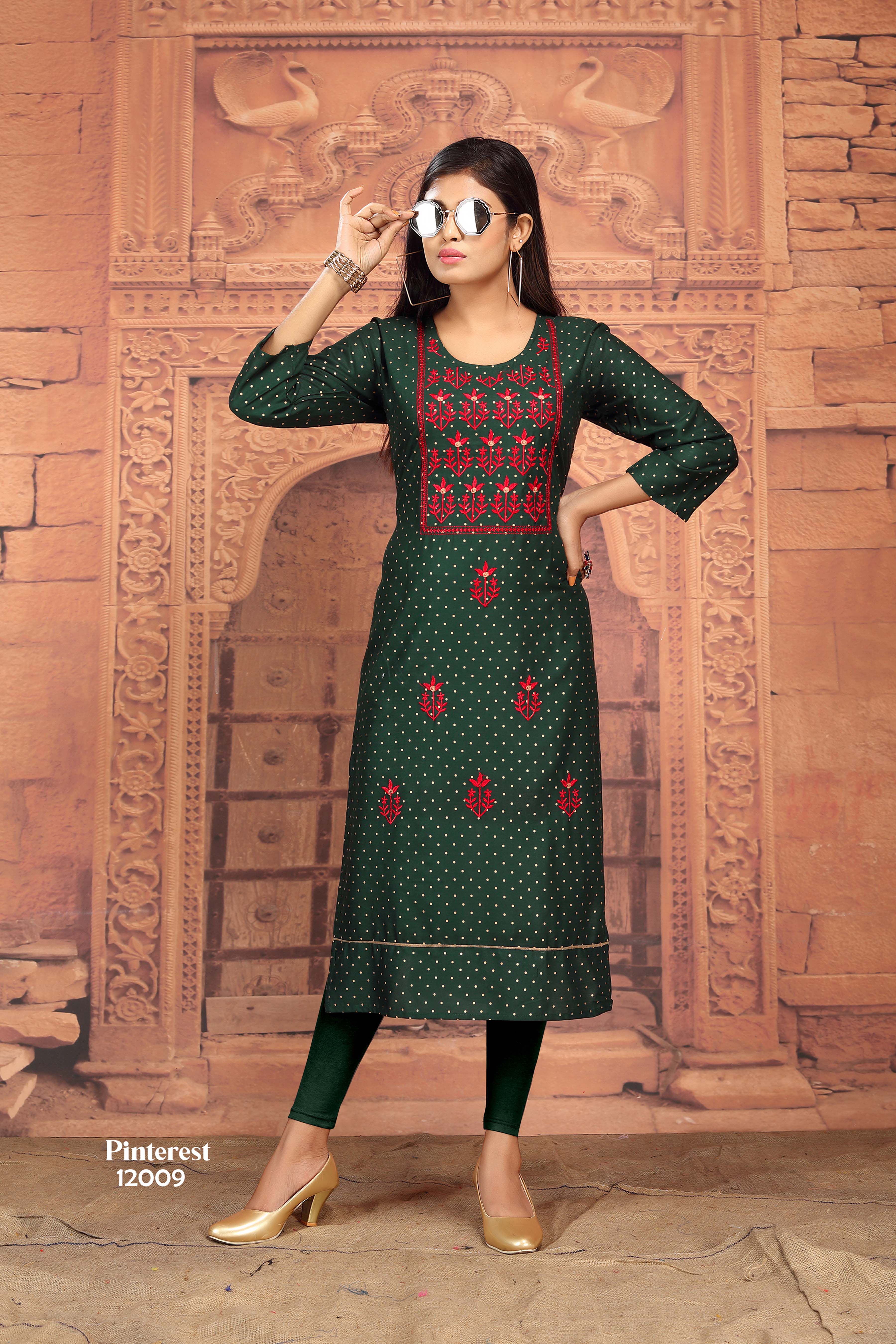 Kurthi designs | Sleeves designs for dresses, Long kurti designs, Kurti  designs
