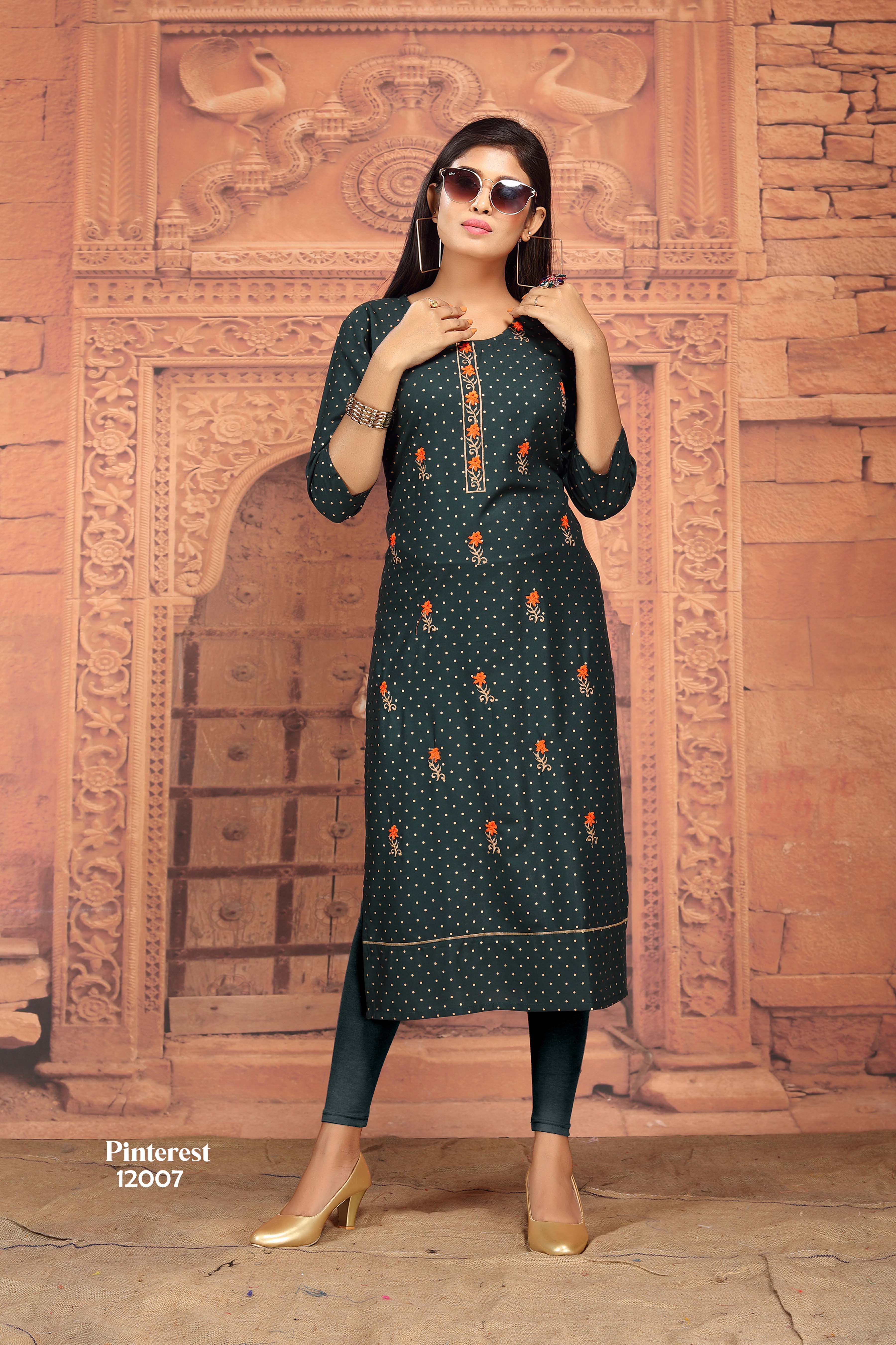 fabric material good 👍 | Designer dresses casual, Designs for dresses,  Kurti designs