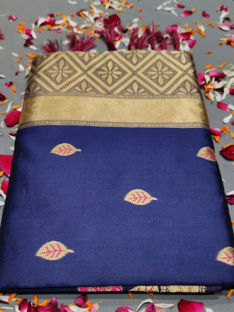 Ynf  Jumaani Silk  Buy Buy Saree Online At Low Prices, Latest Saree Collection