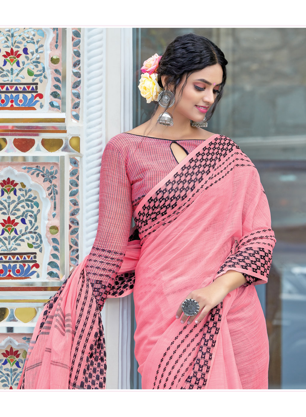 Sangam Rangeen Linen With Thread Work Sarees