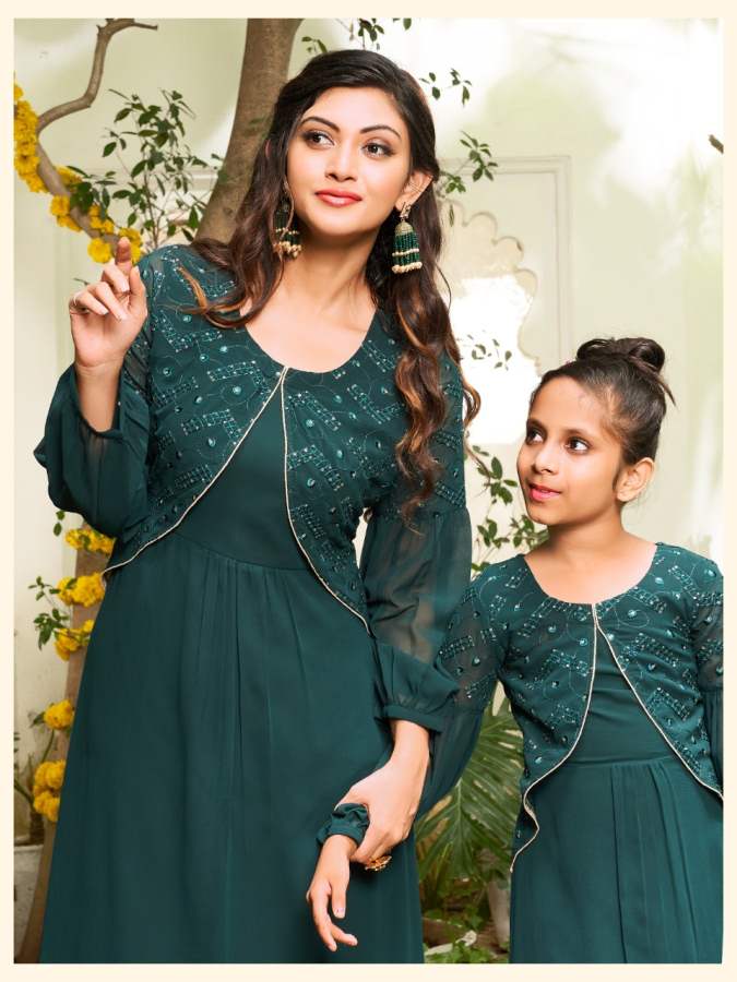 Banwery Me And Mom  Vol 4 Designer Mother Daughter  Buy Mother Daughter Same Dress Designer Catalog