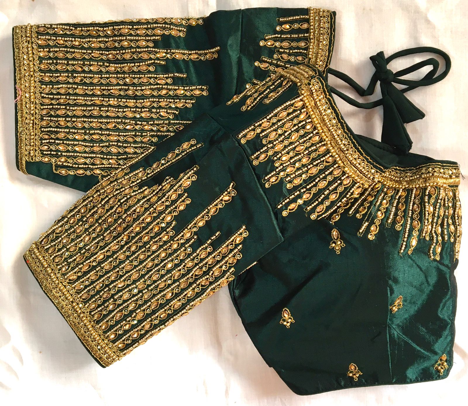 Exclusively Trending Blouse Design Buy Readymade Designer Blouse Collection