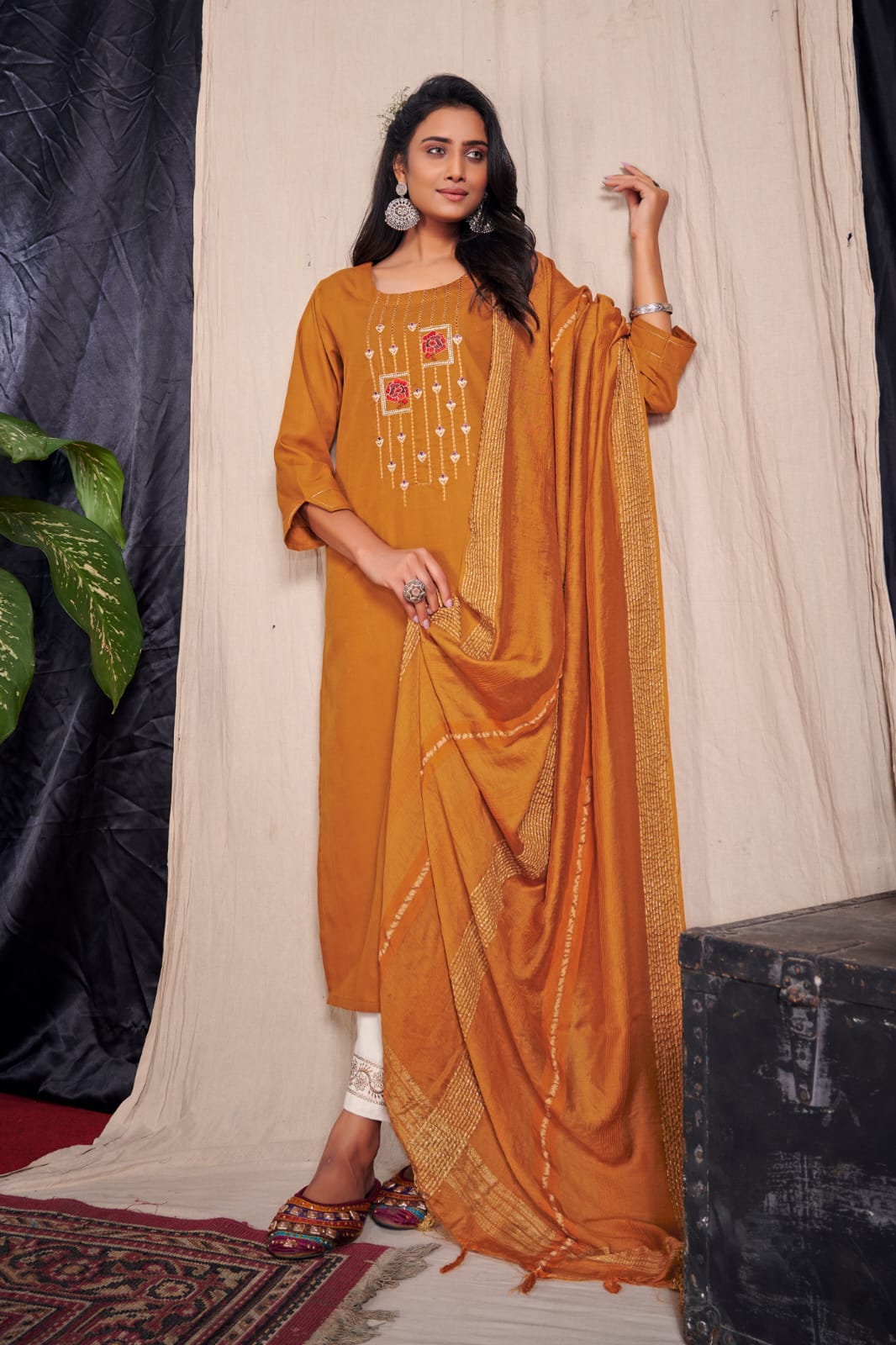 Sukanya Fashion  Royal Couple Vol  9 Fancy Wear Designer Couple Readymade Kurta Kurti Catalog