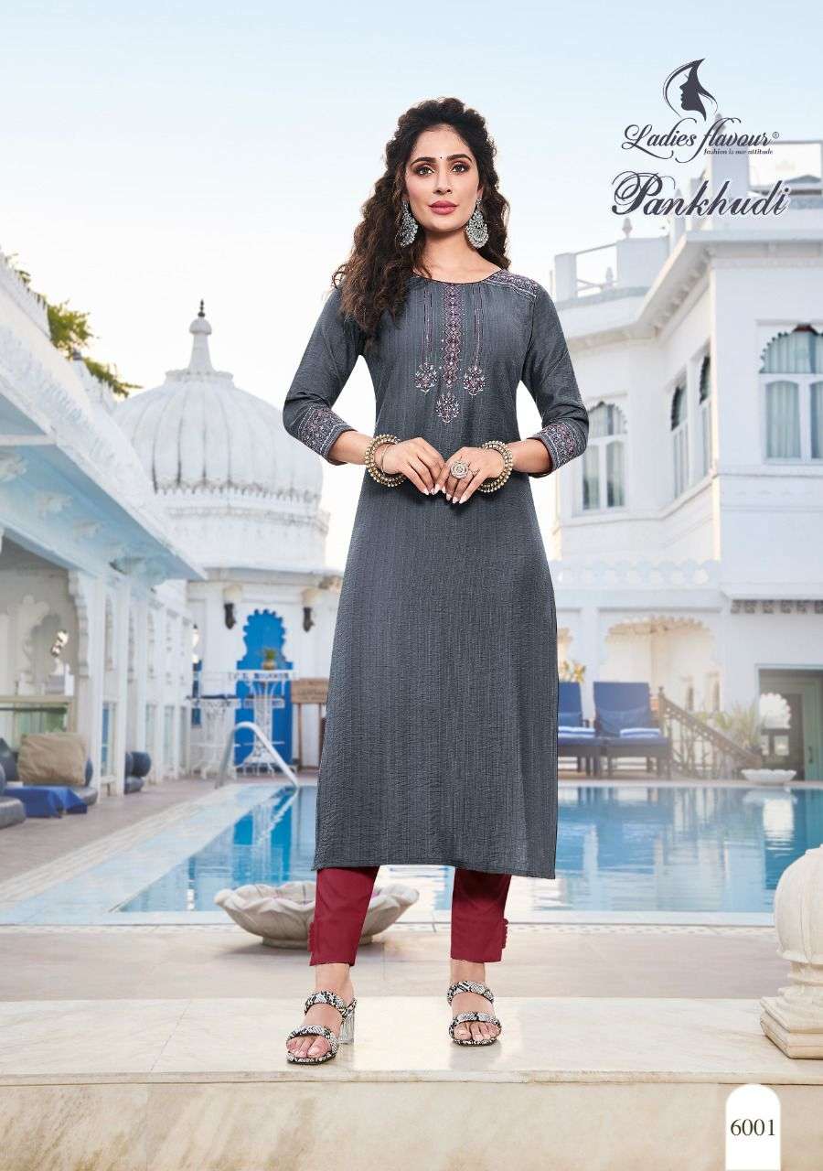 Buy online Women's Straight Kurta from Kurta Kurtis for Women by Kalakaari  for ₹729 at 48% off | 2024 Limeroad.com