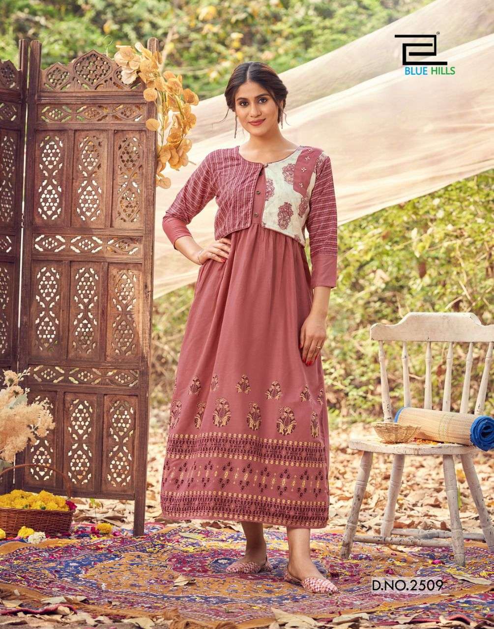 Discover more than 130 anarkali jacket kurti latest