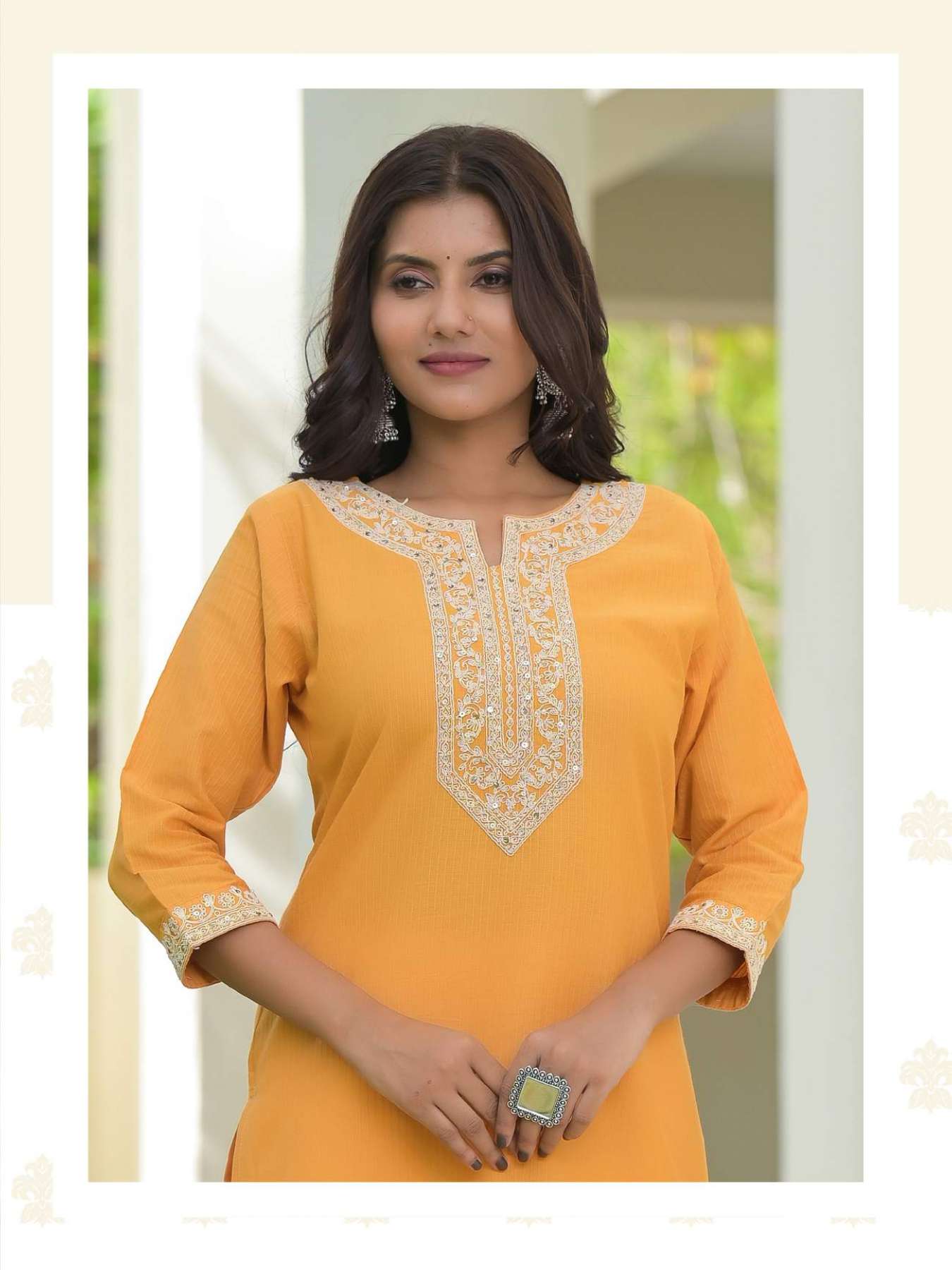 Minu SAANVI Rayon Embroidered Long Kurtis-6P Catalogue